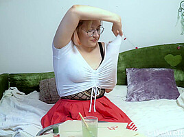 Yuka Minori masturbates with her black dildo – WeAreHairy
